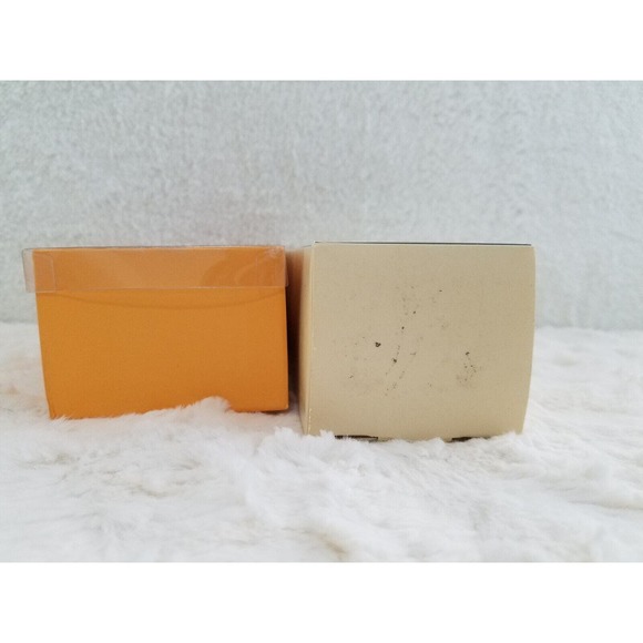 Pumpkin Room fragrance diffuser w/ 10 reed Sticks - Picture 6 of 8